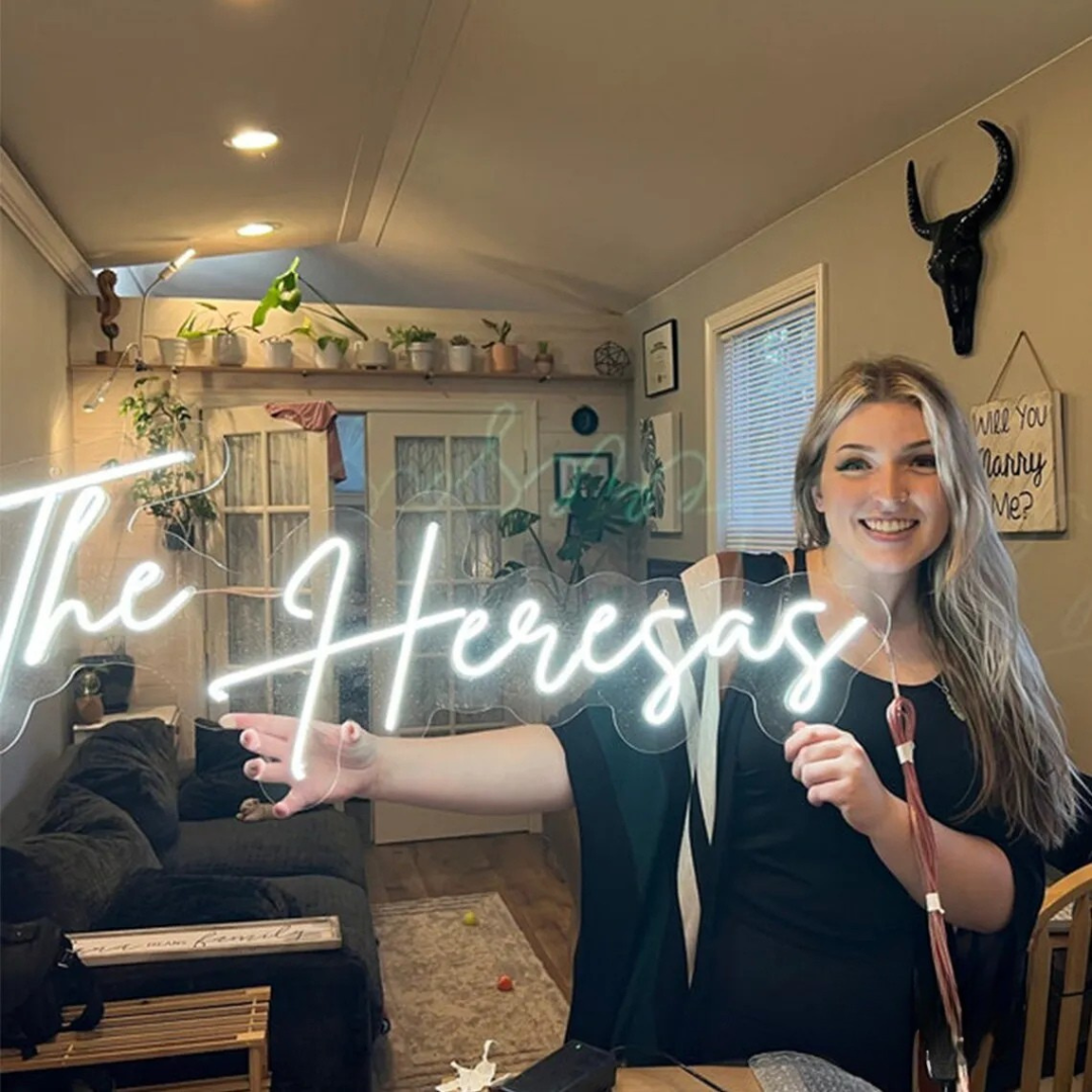 Neon Light Up Sign for Wedding Reception Personalised I'm Getting Married.