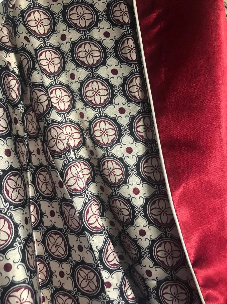 Retro Satin Men's Robe – Vintage-Inspired Loungewear I'm Getting Married.