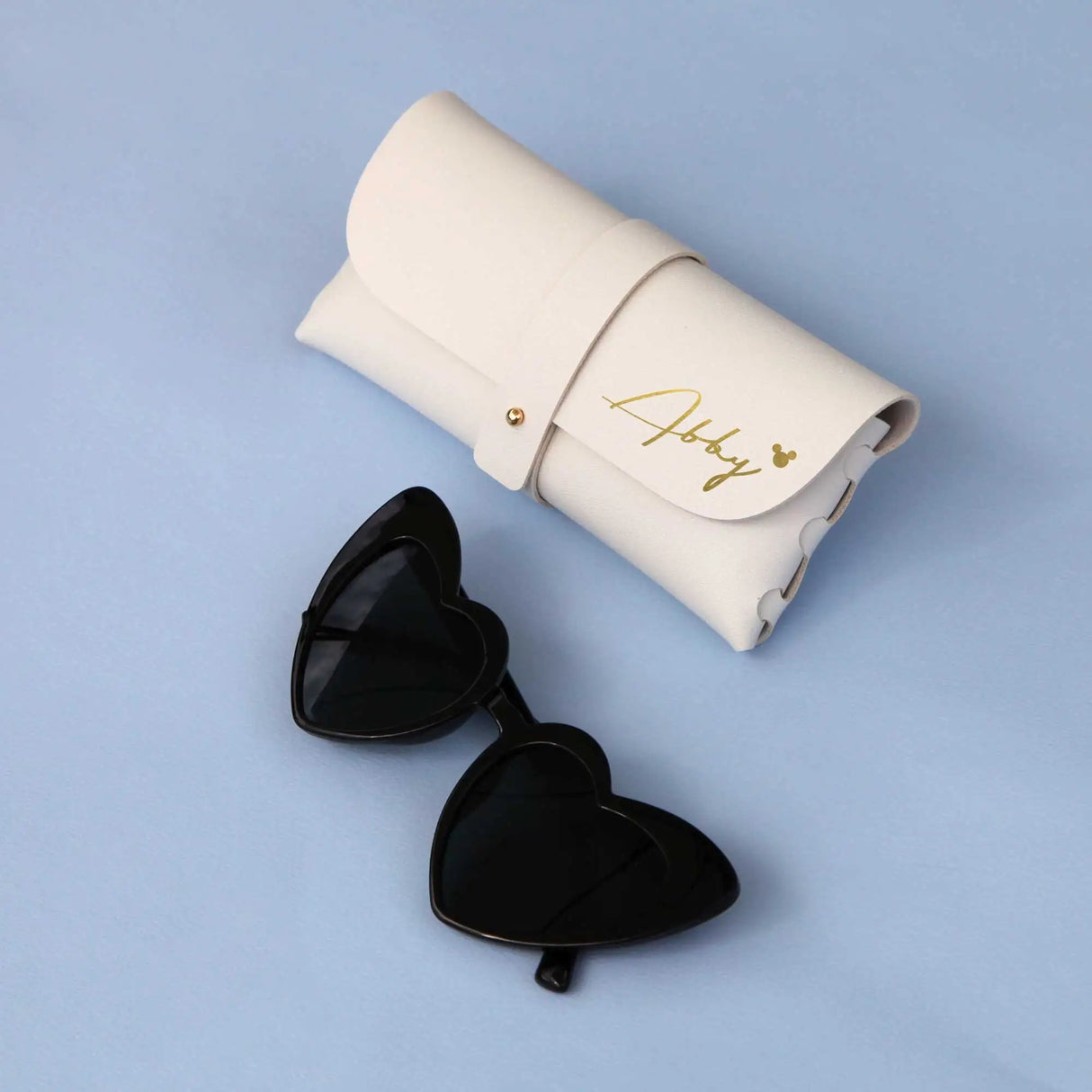 Personalised Leather Glasses Case – Bridesmaid, Wedding & Travel Gift I'm Getting Married.