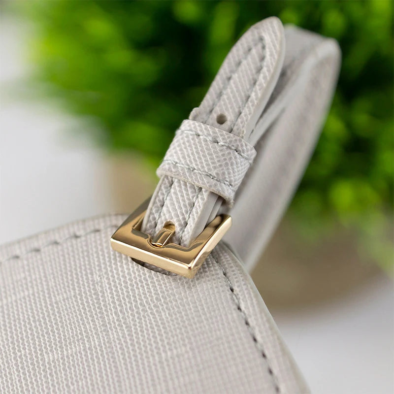 Personalised Mr & Mrs Passport Holder & Luggage Tag Set I'm Getting Married.