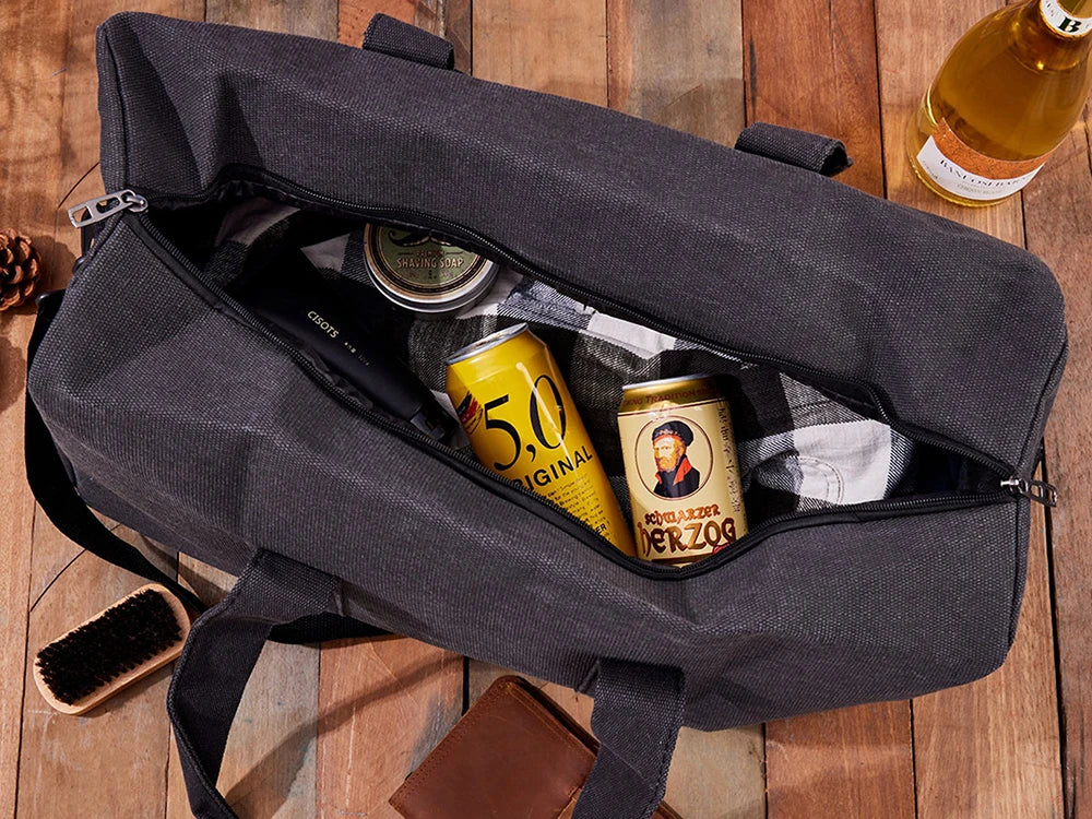 Personalised Weekender Travel Duffle Bag I'm Getting Married.