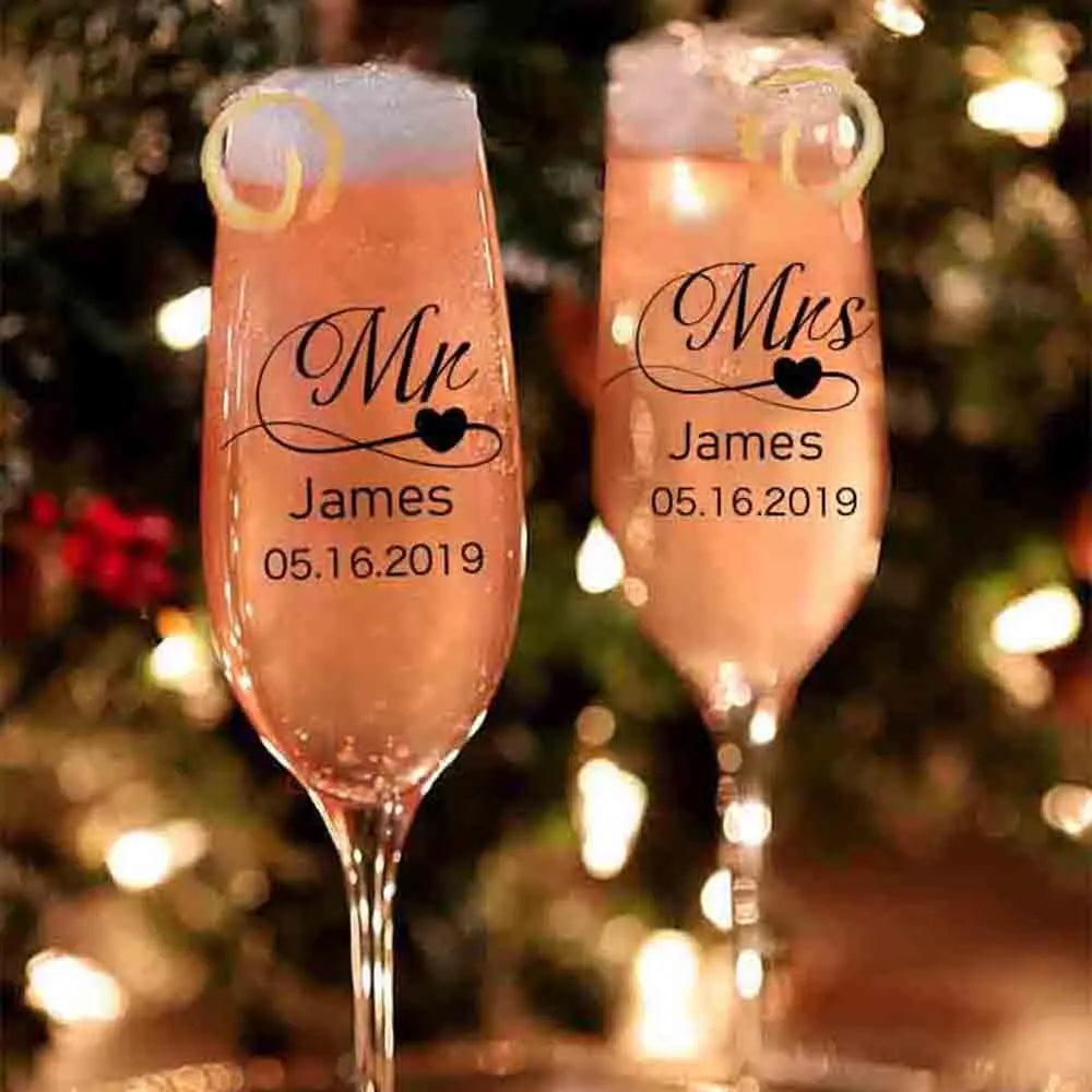 Personalised Mrs and Mr Champagne Glass Flute Set I'm Getting Married.