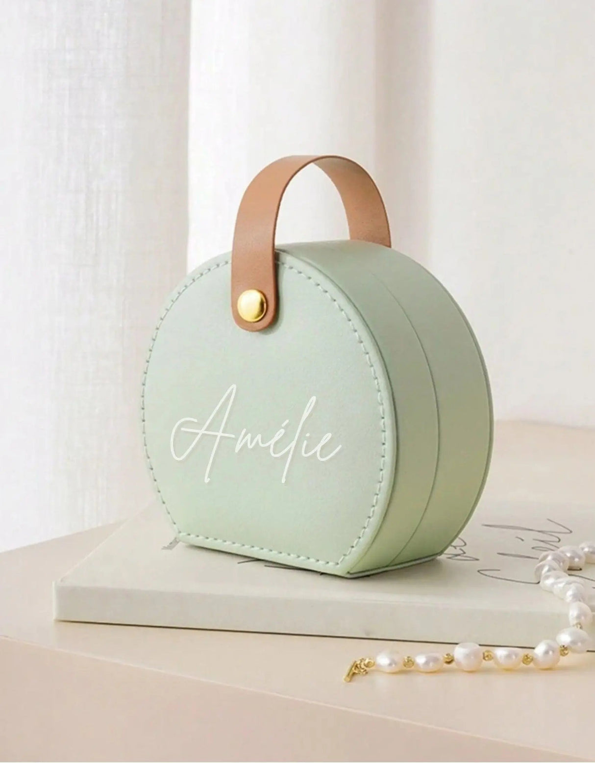 Personalised Jewellery Travel Case I'm Getting Married.