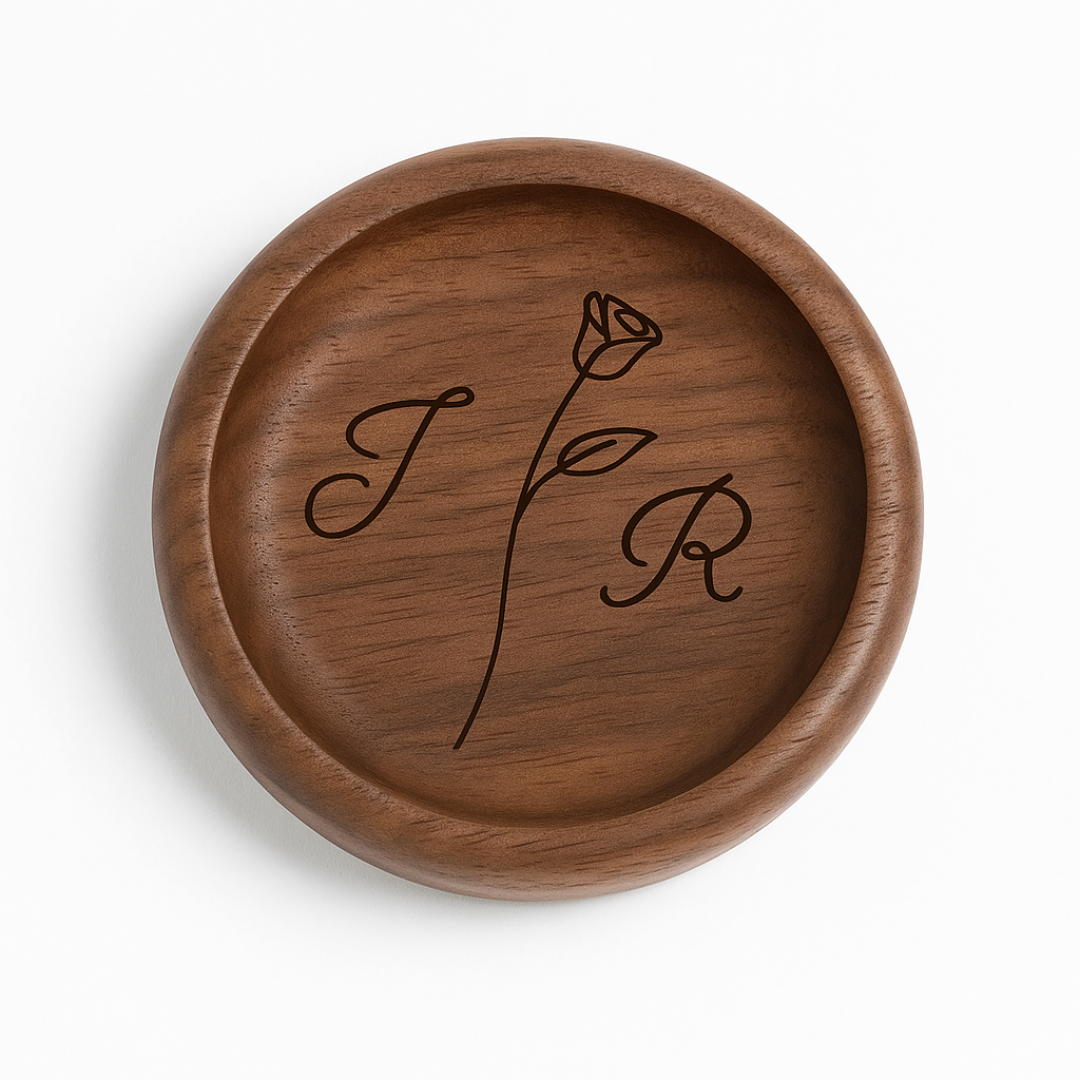 Personalised Wooden Engagement Ring Holder – Custom Ring Dish & Jewellery Tray for Her