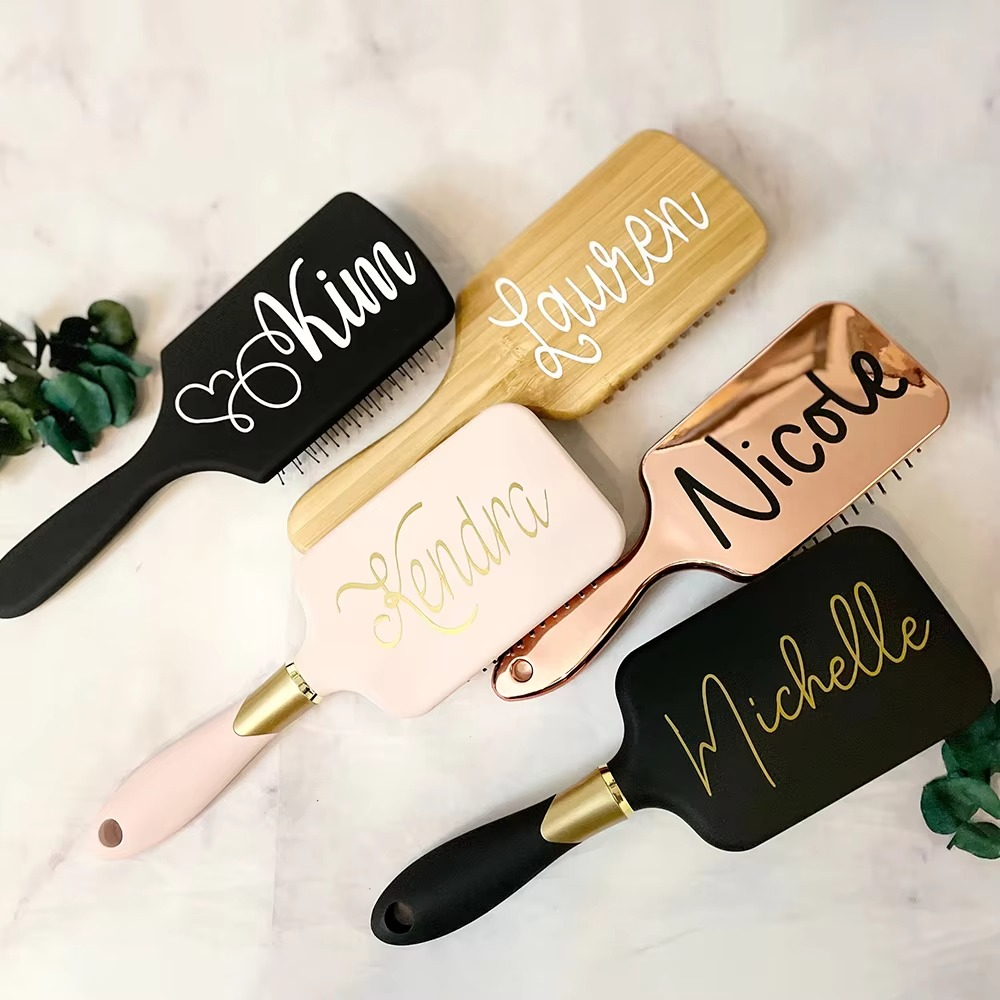 Personalised Bridal Party Hairbrush I'm Getting Married.
