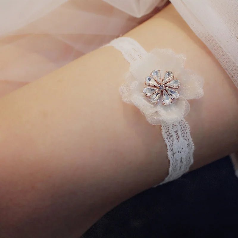 Pearl Lace Bridal Wedding Day Garter I'm Getting Married.