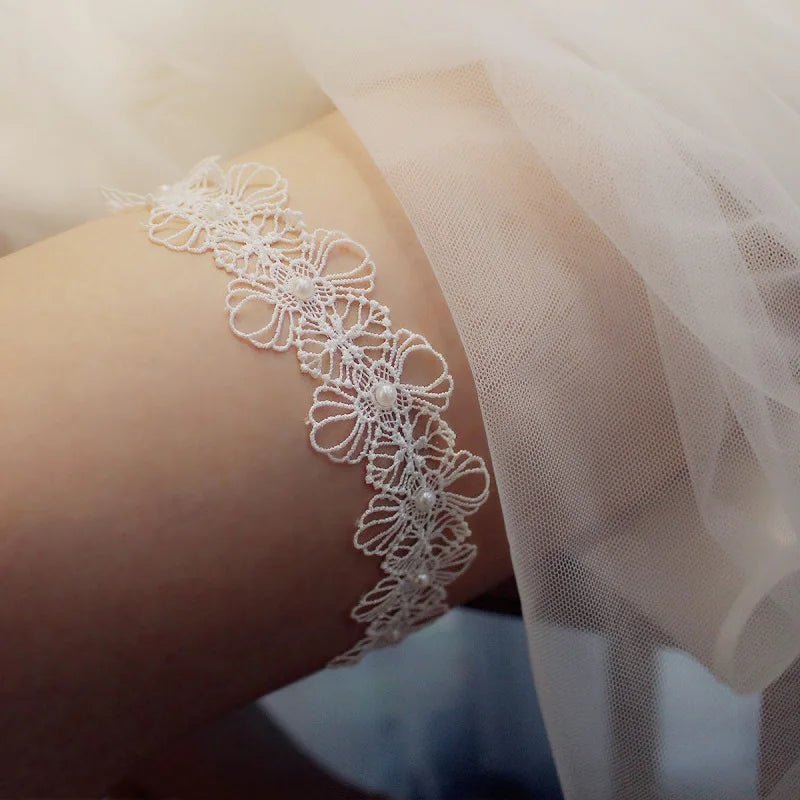 Pearl Lace Bridal Wedding Day Garter I'm Getting Married.