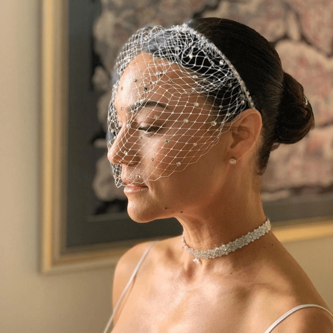 Charming Black & White Bridal Birdcage Veil Headband - I'm Getting Married