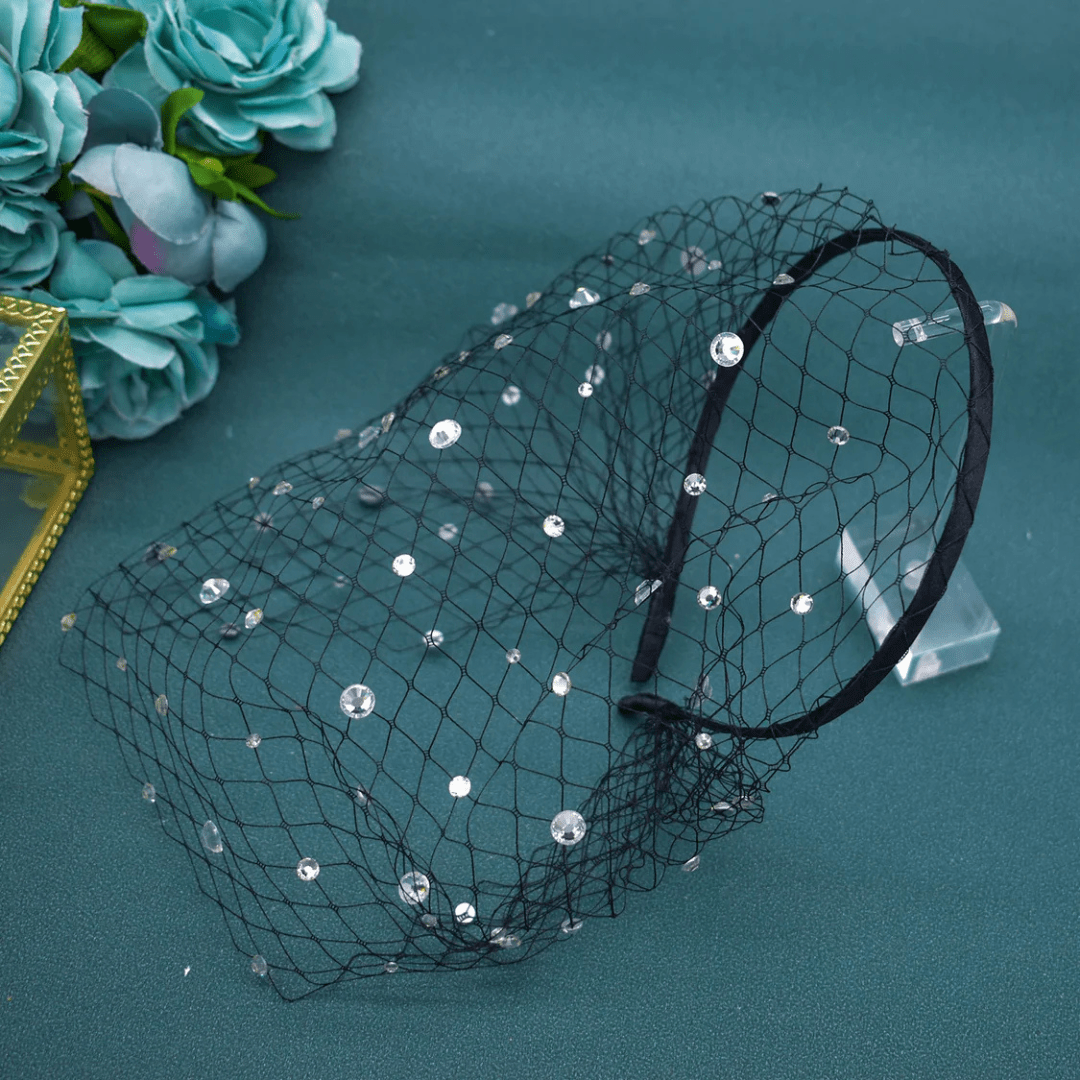 Charming Black & White Bridal Birdcage Veil Headband - I'm Getting Married