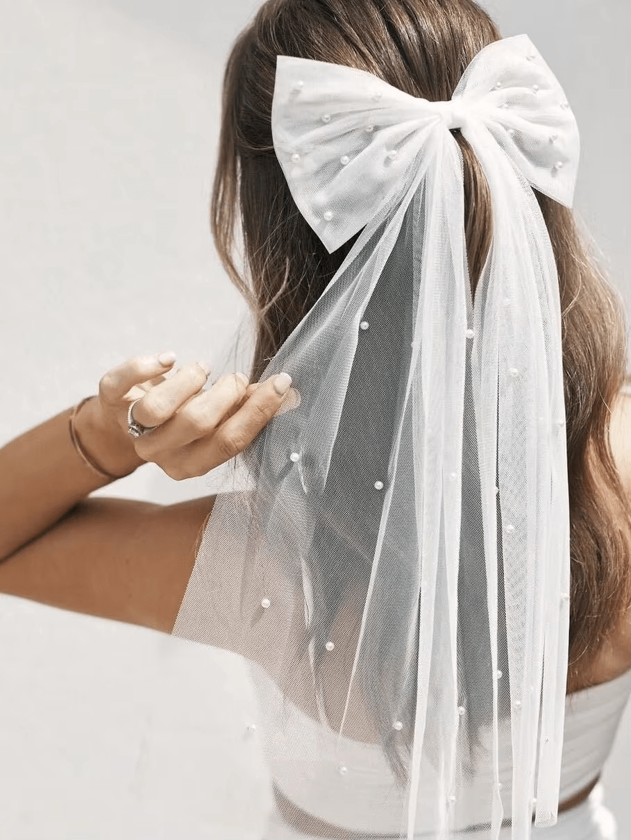 Elegant Mesh Bow Hair Clip for Bride - I'm Getting Married