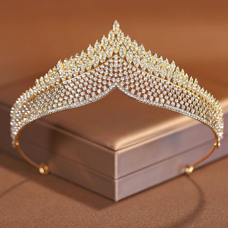 Itacazzo Bridal Headwear Silver - Colour Women's Fashion Wedding Crown Birthday Tiaras - I'm Getting Married