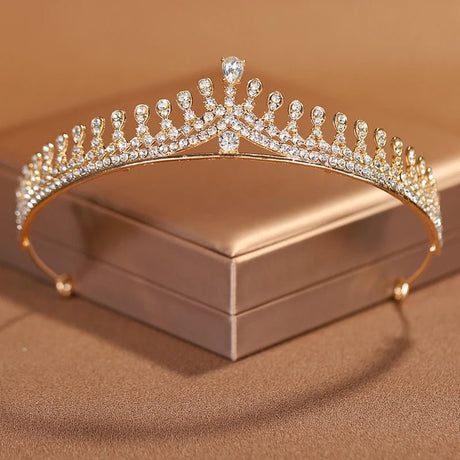 Itacazzo Bridal Headwear Silver - Colour Women's Fashion Wedding Crown Birthday Tiaras - I'm Getting Married