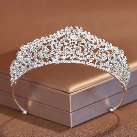 Itacazzo Bridal Headwear Silver - Colour Women's Fashion Wedding Crown Birthday Tiaras - I'm Getting Married