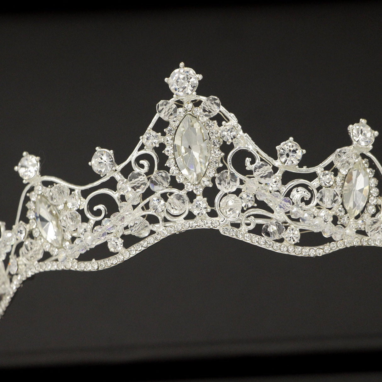 Itacazzo Bridal Headwear Silver - Colour Women's Fashion Wedding Crown Birthday Tiaras - I'm Getting Married