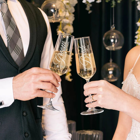 Personalised Mrs and Mr Champagne Glass Flute Set I'm Getting Married.