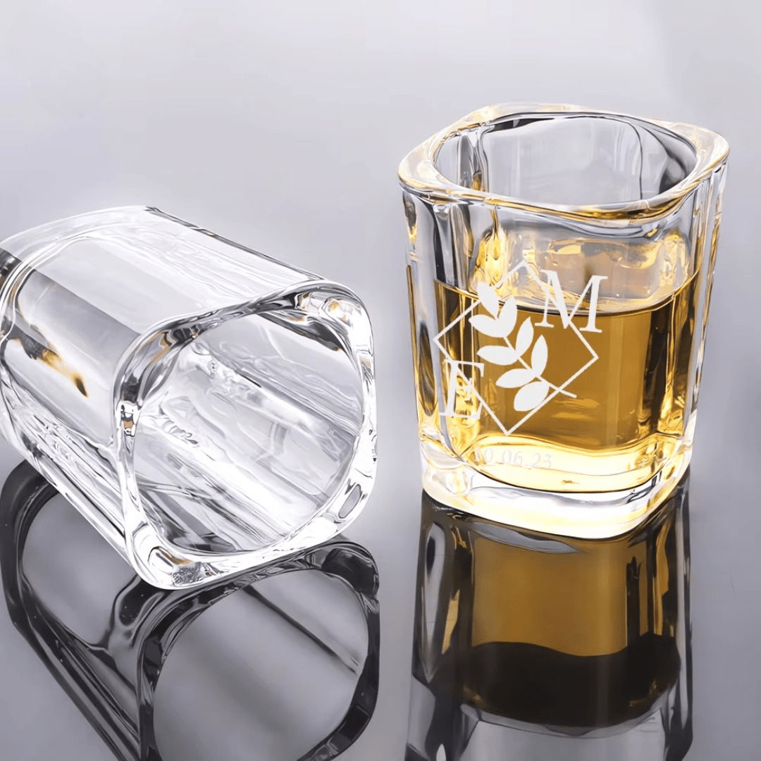Personalised Wedding Shot Glasses - I'm Getting Married